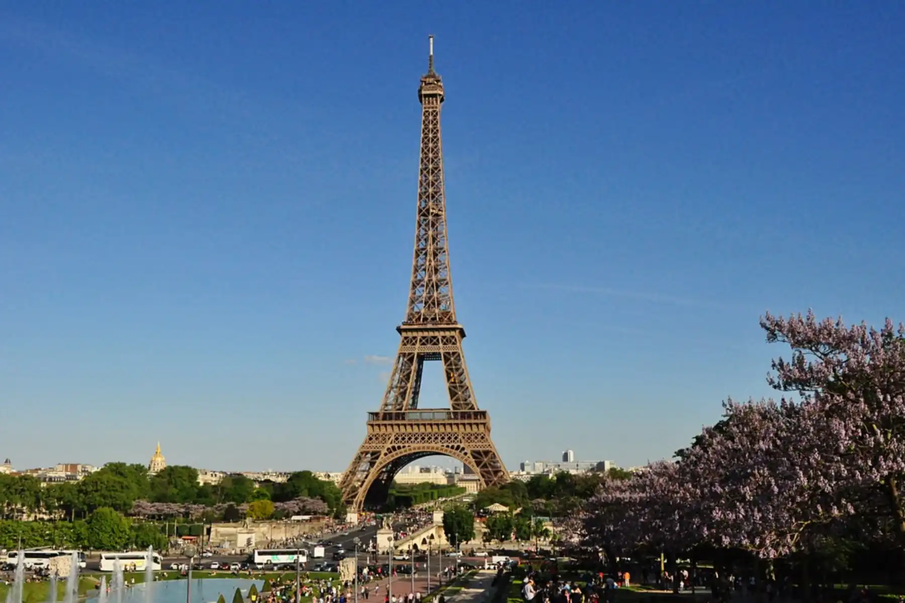 La tour Eiffel à Paris